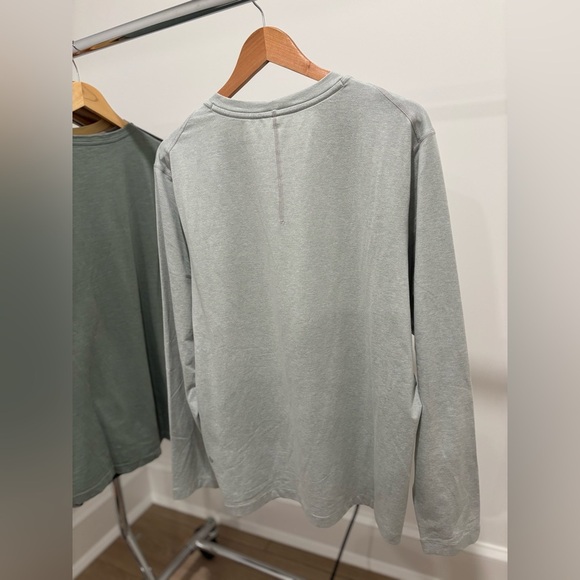 Classic Light Gray Long Sleeve Top - Picture 2 of 2